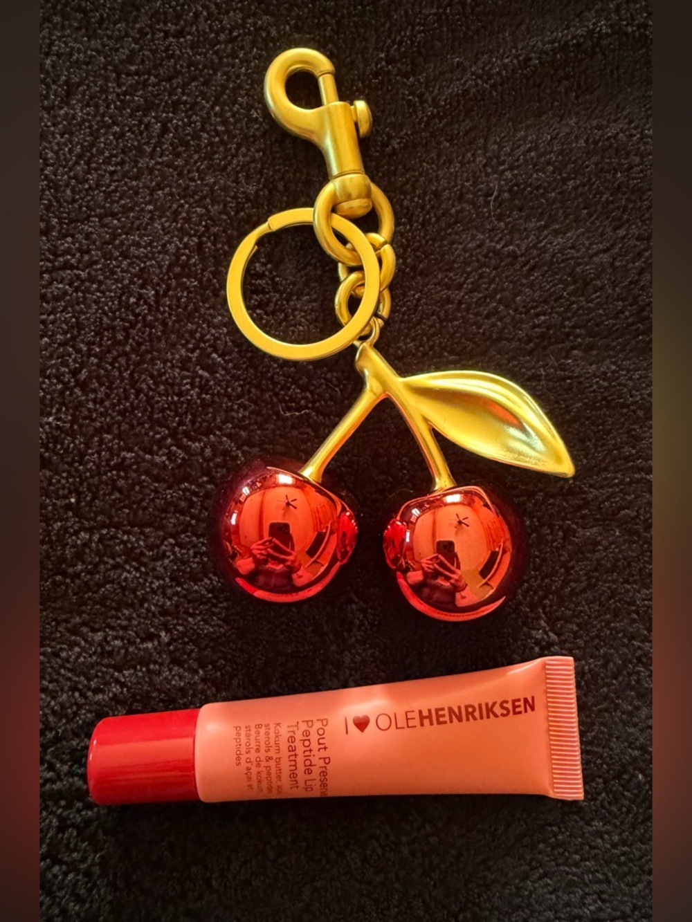 Cherry Keychain - Picture 3 of 3